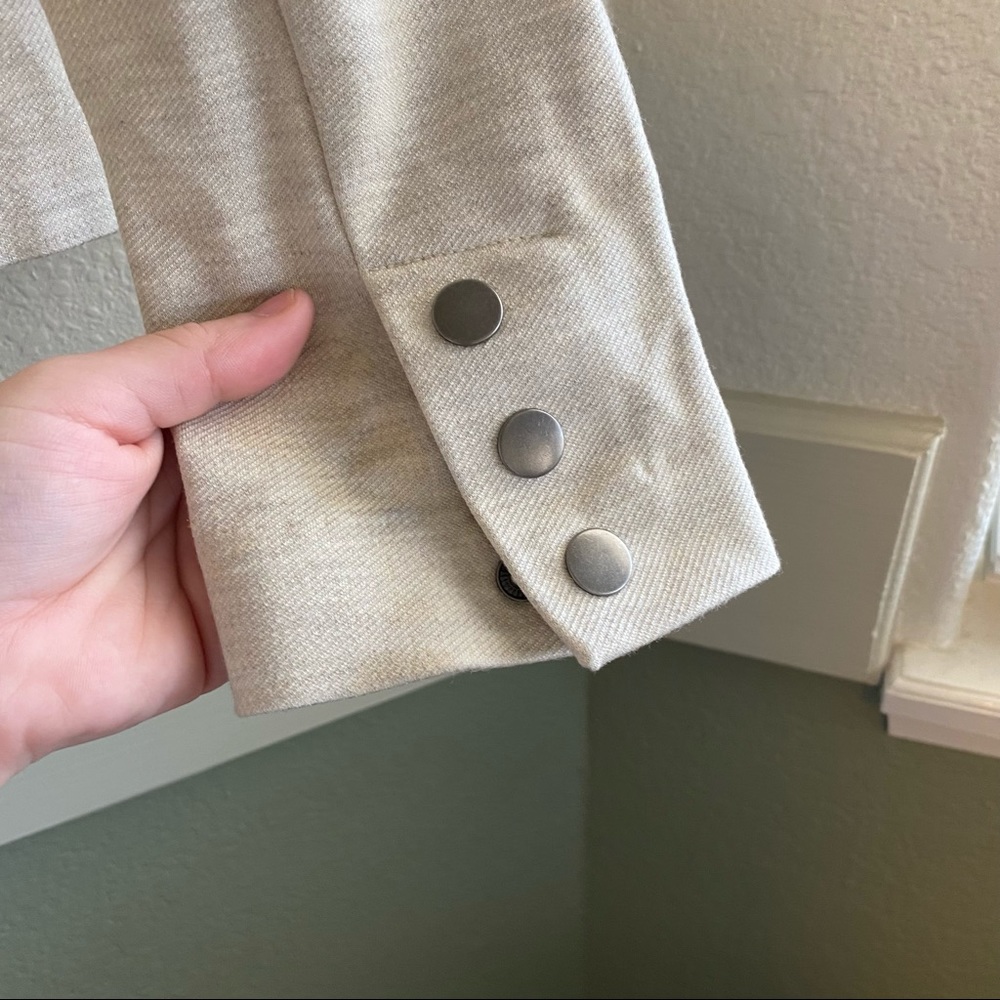 Cabi Tan Heathered Button Down Collared Oversized… - image 5